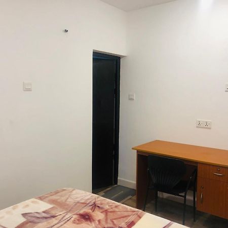 R21 Nuwara Eliya Hotel Ngoại thất bức ảnh