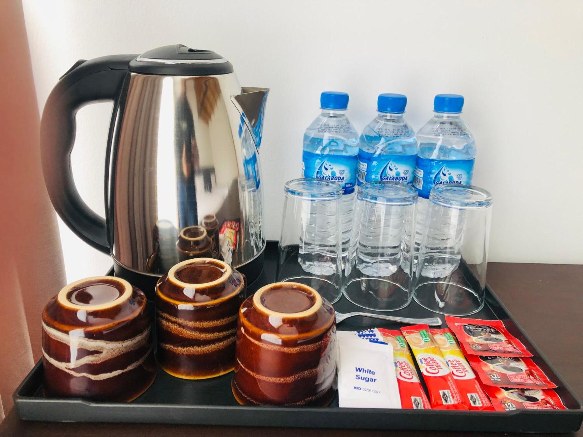 R21 Nuwara Eliya Hotel Ngoại thất bức ảnh