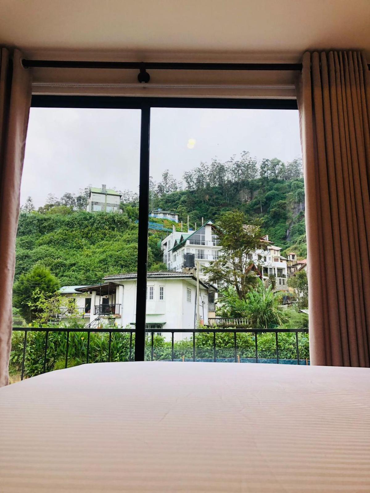 R21 Nuwara Eliya Hotel Ngoại thất bức ảnh