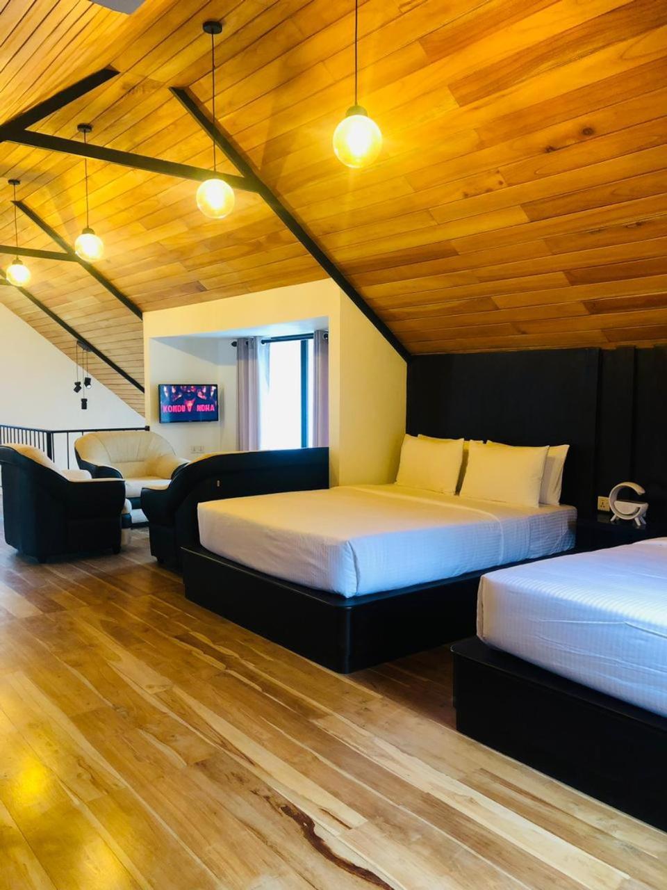 R21 Nuwara Eliya Hotel Ngoại thất bức ảnh