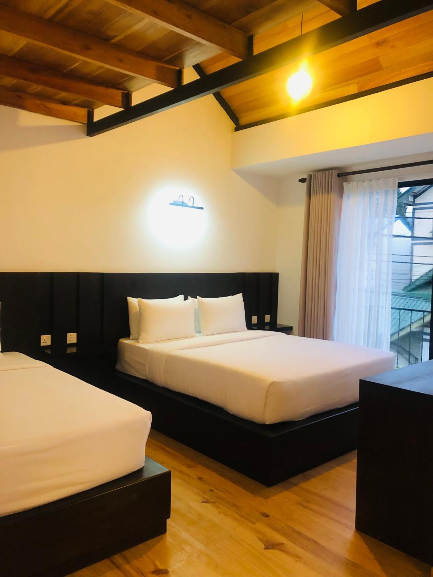 R21 Nuwara Eliya Hotel Ngoại thất bức ảnh