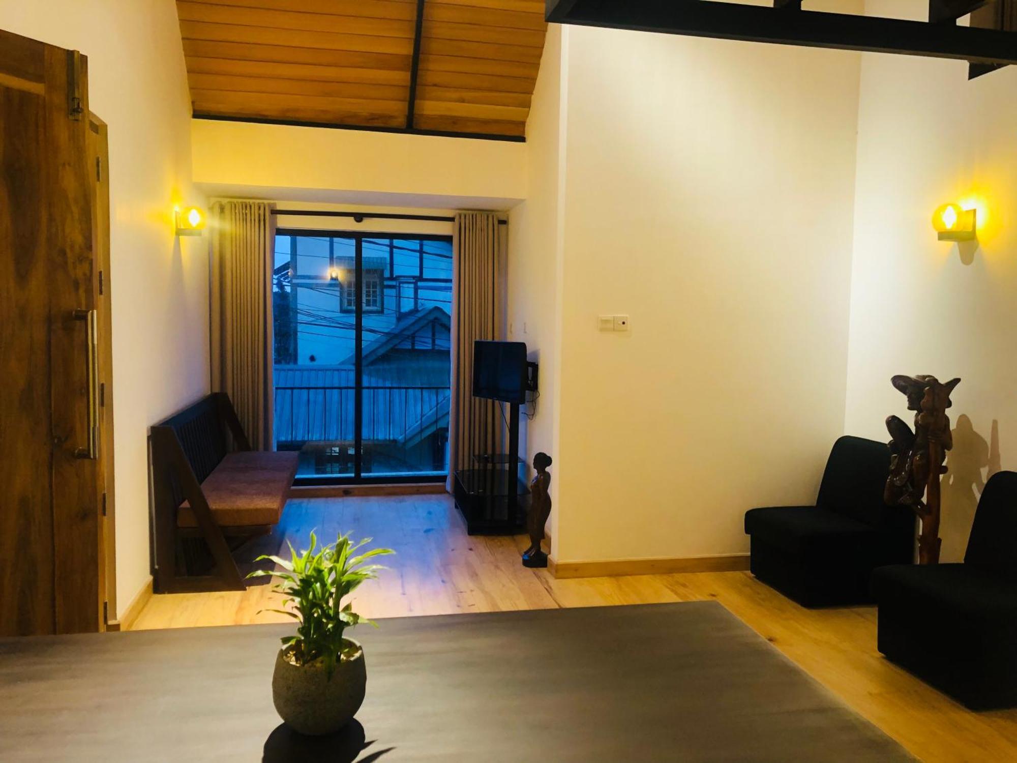 R21 Nuwara Eliya Hotel Ngoại thất bức ảnh