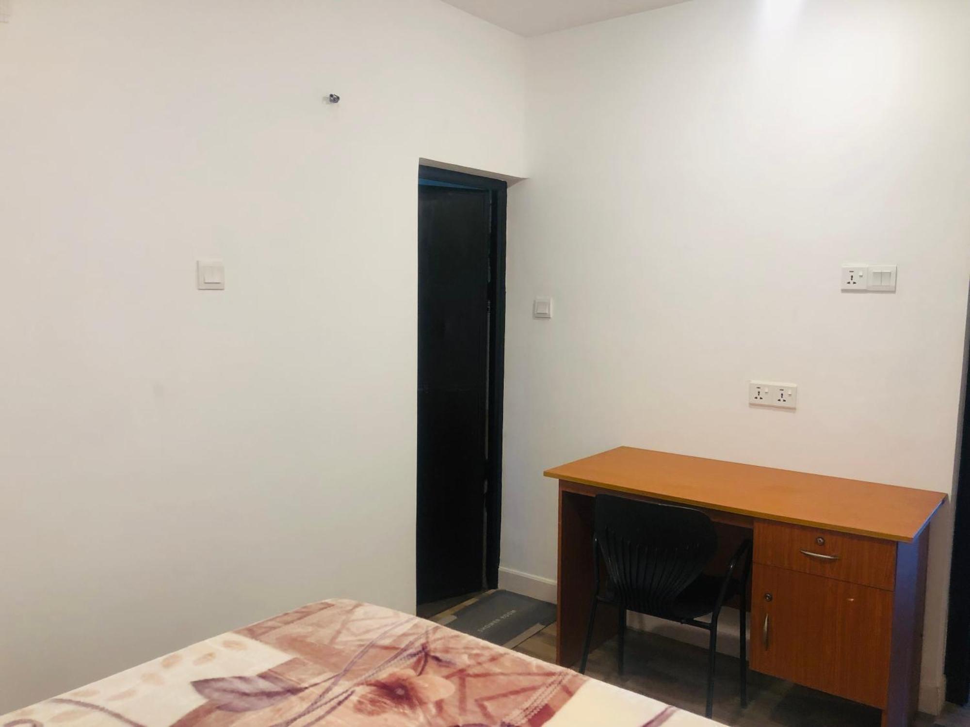 R21 Nuwara Eliya Hotel Ngoại thất bức ảnh