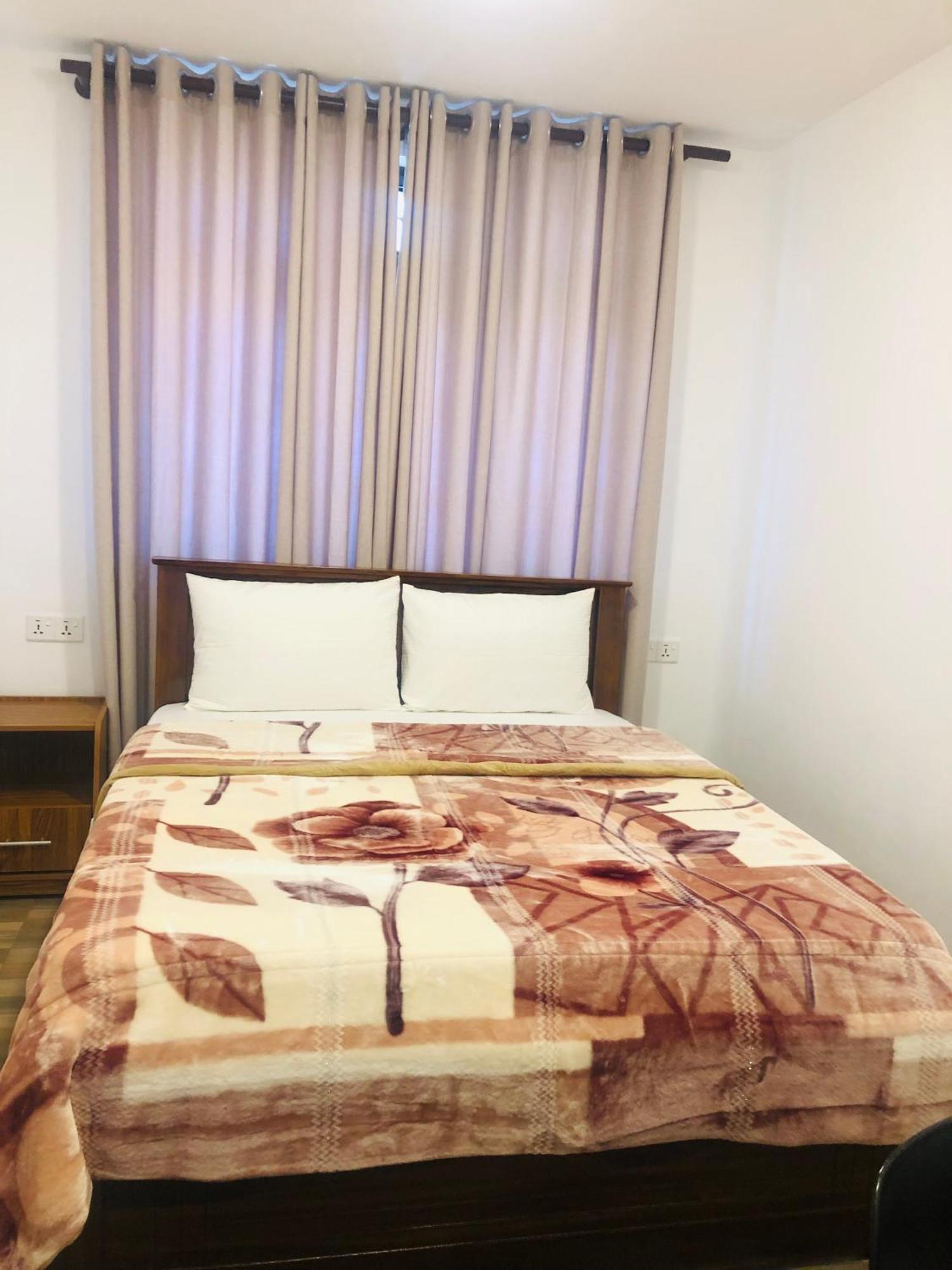R21 Nuwara Eliya Hotel Ngoại thất bức ảnh