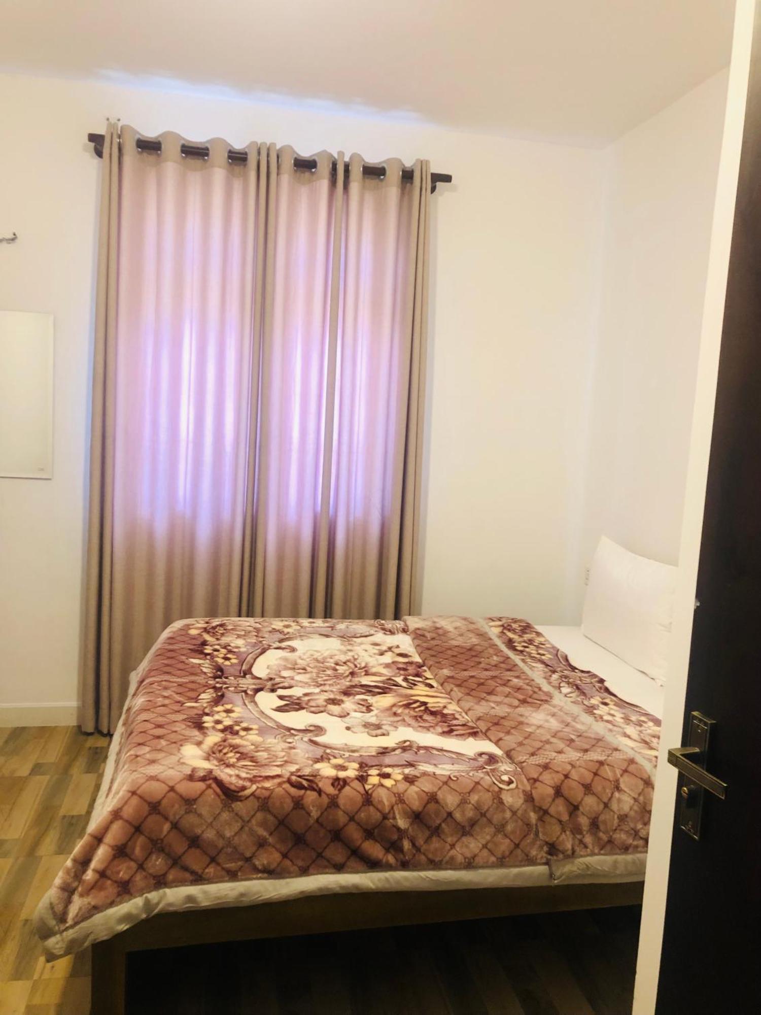 R21 Nuwara Eliya Hotel Ngoại thất bức ảnh
